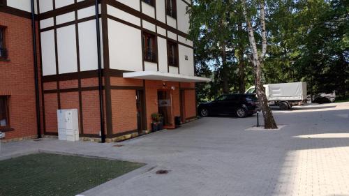 Green Park Resort A8 - Apartament Waloński - z dostępem do basenu, sauny, jacuzzi, siłowni - Widok z 3 stron budynku, Szklarska Poręba (foto 5)