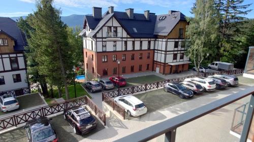 Green Park Resort A8 - Apartament Waloński - z dostępem do basenu, sauny, jacuzzi, siłowni - Widok z 3 stron budynku, Szklarska Poręba (foto 2)