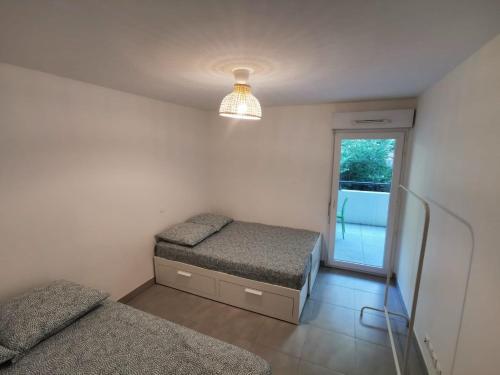 Magnifique T3 pour 8 personnes a Montpellier, WIFI, PARKING in Marie-Therese
