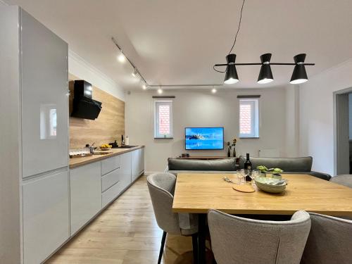 Konyha, LUNA Apartments in Jelenia Góra