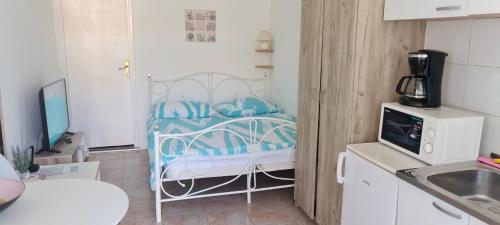  Apartment for two, Pension in Pula