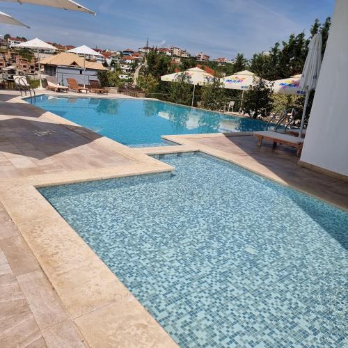 Golden Ring Resort, Tirana (foto 5)