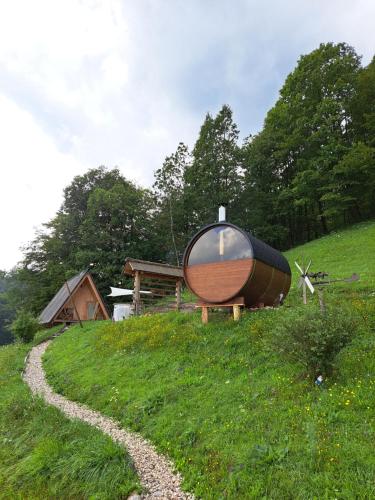 PUŽMAN Farm Glamping - Hotel - Radovljica