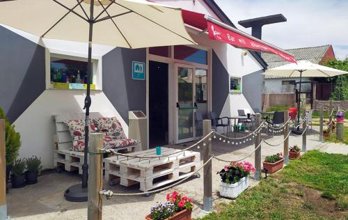 Iekārtas, Albergue A Nave de Ferreira in Friol