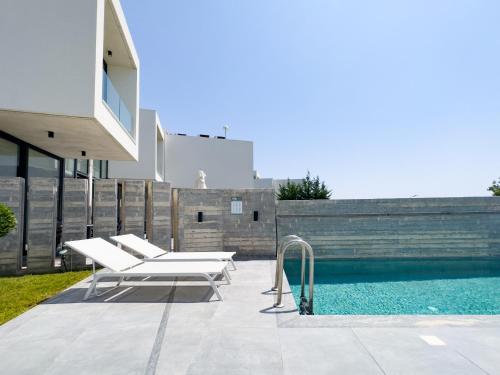 Sunset Park Villas 5