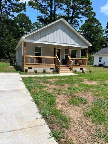 New Cozy home: Near Stadium in Columbia, USA