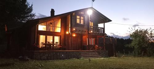 Chalet's lake_Bolu Abant _log house