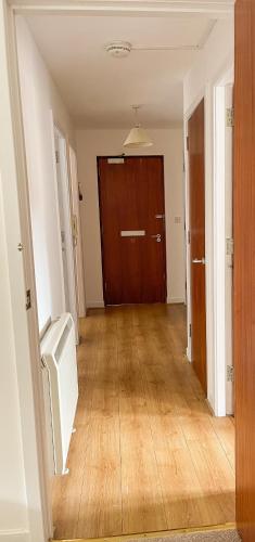 Spacious, central and newly decorated apartment, Edinburgh (photo 5)