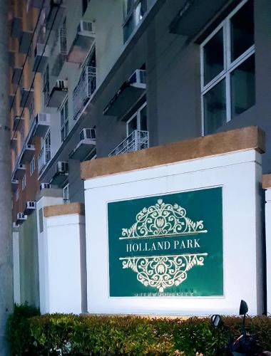 Hantowah's Crib - Southwoods Room Type - Studio Apartment