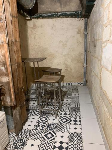 chambre avec salle de bain et cuisine privée centre ville historique avec climatisation et patio, Bordeaux (photo 7)