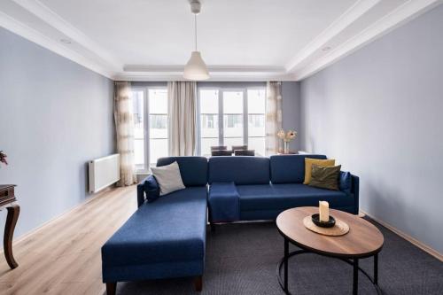 Cosy & Modern Near Metro