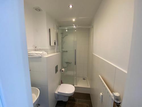 Zentral gelegene schöne Wohnung in Bremen Mitte, direkte Nähe zum Klinikum, Balkon, Bremen (photo 4)