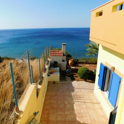 Exterior view, Ra's Seacastle in Arkalochori