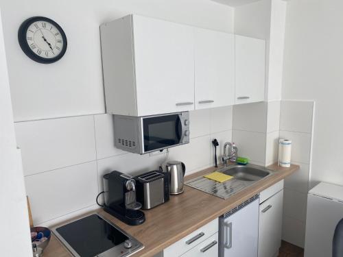 Zentral gelegene schöne Wohnung in Bremen Mitte, direkte Nähe zum Klinikum, Balkon, Bremen (photo 2)