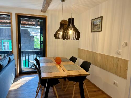 Iekārtas, Apartments Pri Fencu in Planina pod Golico