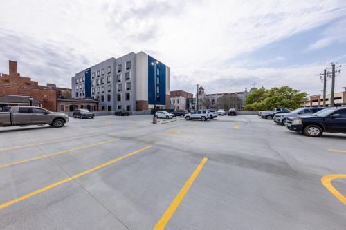 Hampton Inn By Hilton Columbus Downtown - image 14