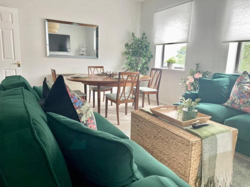 Luxury Spacious 2 bed Apartment in Carterton