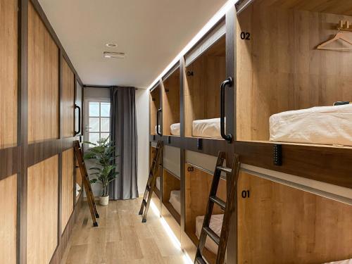 The POD Suite Hostel Blasco, Valencia