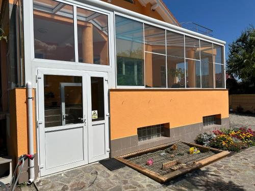 Ieeja, Casa Portocalie in Cisnadioara