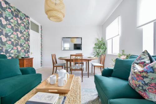 Luxury Spacious 2 bed Apartment in Carterton