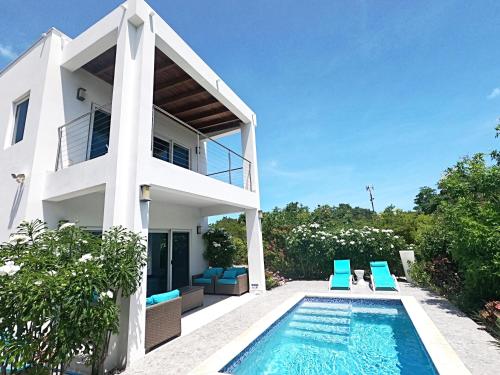 Gracehaven Villas -Choose you own private villa with pool - 250 yds to Grace Bay beach