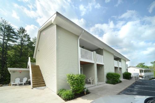 Exterior view, Studio Motel of Lake George in Lake George (NY)