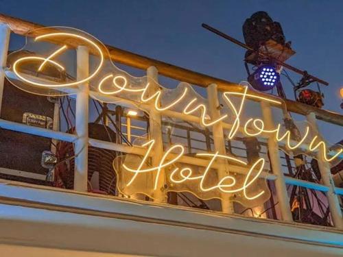 DownTown Hotel