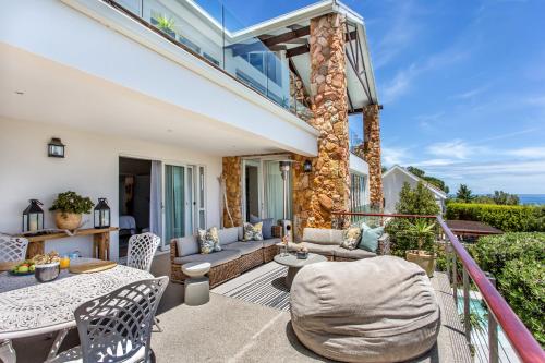 Far Horizons Camps Bay near Abseil Africa