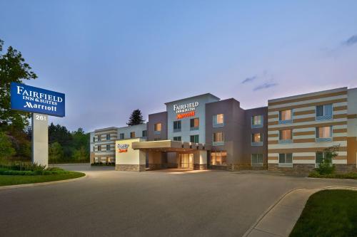 . Fairfield Inn & Suites by Marriott Barrie
