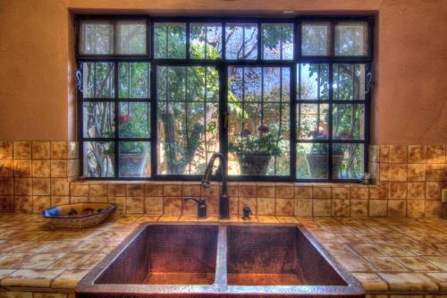 ห้องครัว, Casa Puesta del Sol w/views slps 8 3 bths 3 bed in การากอล