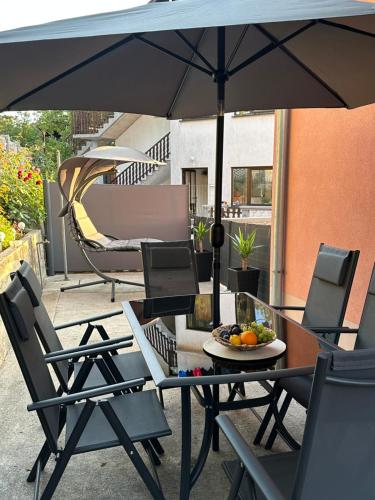 Viesnīcas āriene, Aura Apartment in Saršoni