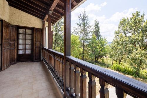 Zenios Dionysos - Traditional villa