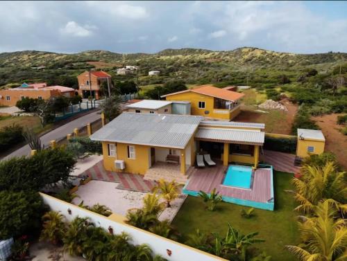 Peace and Freedom Villa