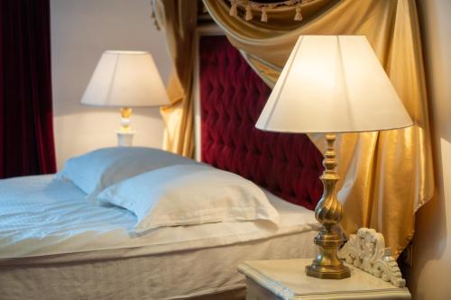 Royal City Hotel