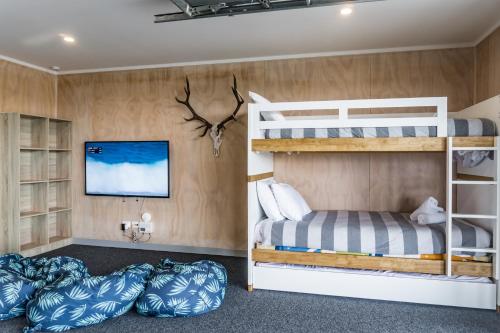 Hillside Haven House & Unit