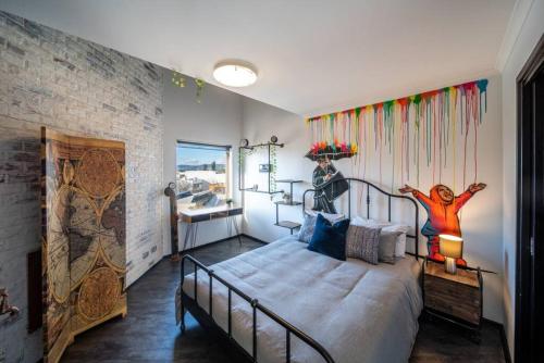 Splash Graffiti - Creative Street-Art Loft in CBD - image 2