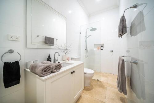 Netley Cottage Eastwood