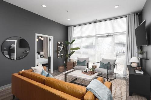 Chic Nashville 4 Bedroom, 7 Beds - Walk to Restaurants in Nashville, USA