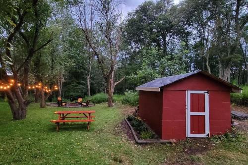 Bethel Woods Cabin