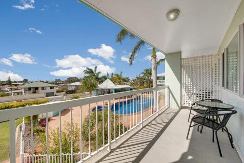 Balcony/terrace, Reef Adventureland Motel in Tannum Sands