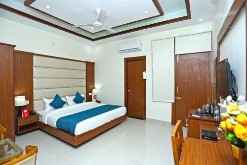 Luxury Hotel Rishikesh Over view
