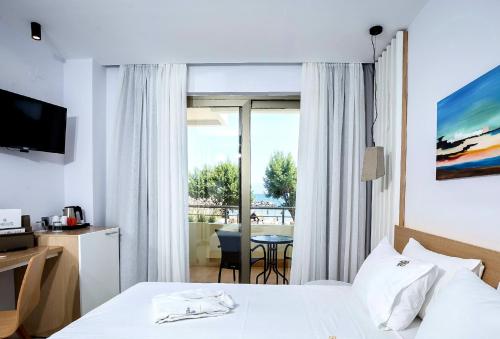 Aphrodite Beach - image 5