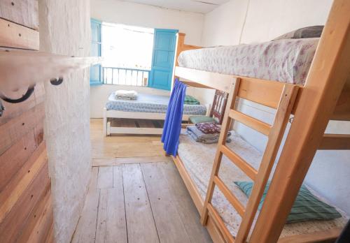 1 twin bed
