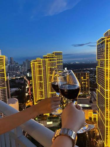 Aveline Suites Aesthetic Skydeck View ACQUA Private Residences near Rockwell Makati, Manila (photo 8)