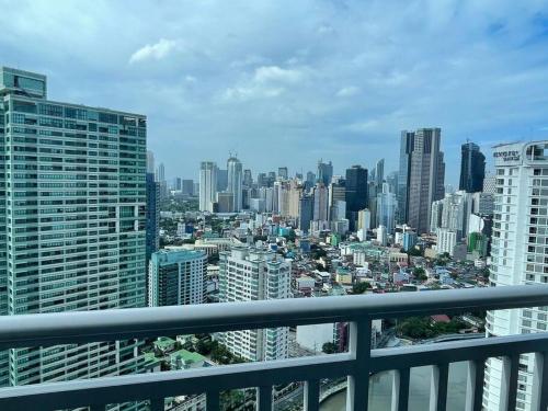 Aveline Suites Aesthetic Skydeck View ACQUA Private Residences near Rockwell Makati