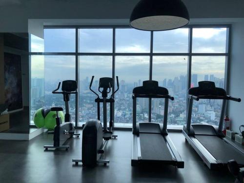 Aveline Suites Aesthetic Skydeck View ACQUA Private Residences near Rockwell Makati, Manila (photo 10)