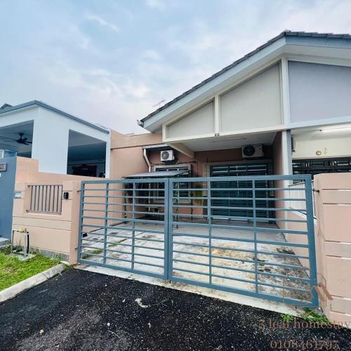 Exterior view, Kulai 3BR Landed House Indahpura  near JPO  near Wong pub