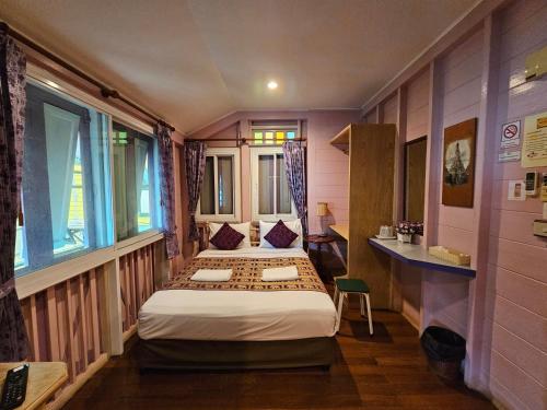 Samsen Sam Place, Bangkok (zdjęcie 8)