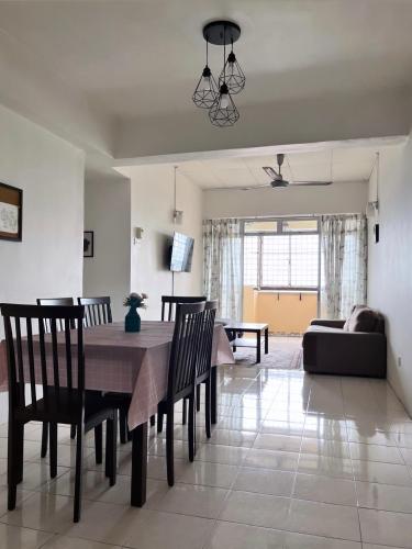 Homestay Vista3A at Vista Seri Putra