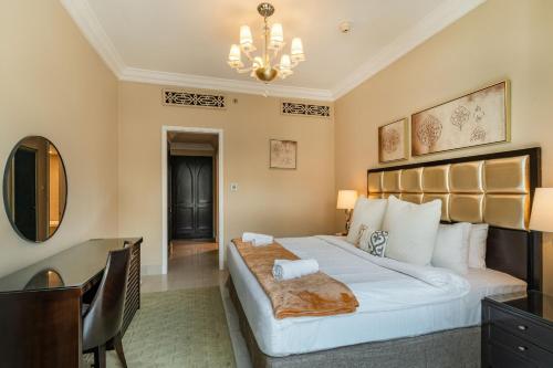 Classic & New - 1BR Apartment in OldTownDowntown - Allsopp&Allsopp - image 8